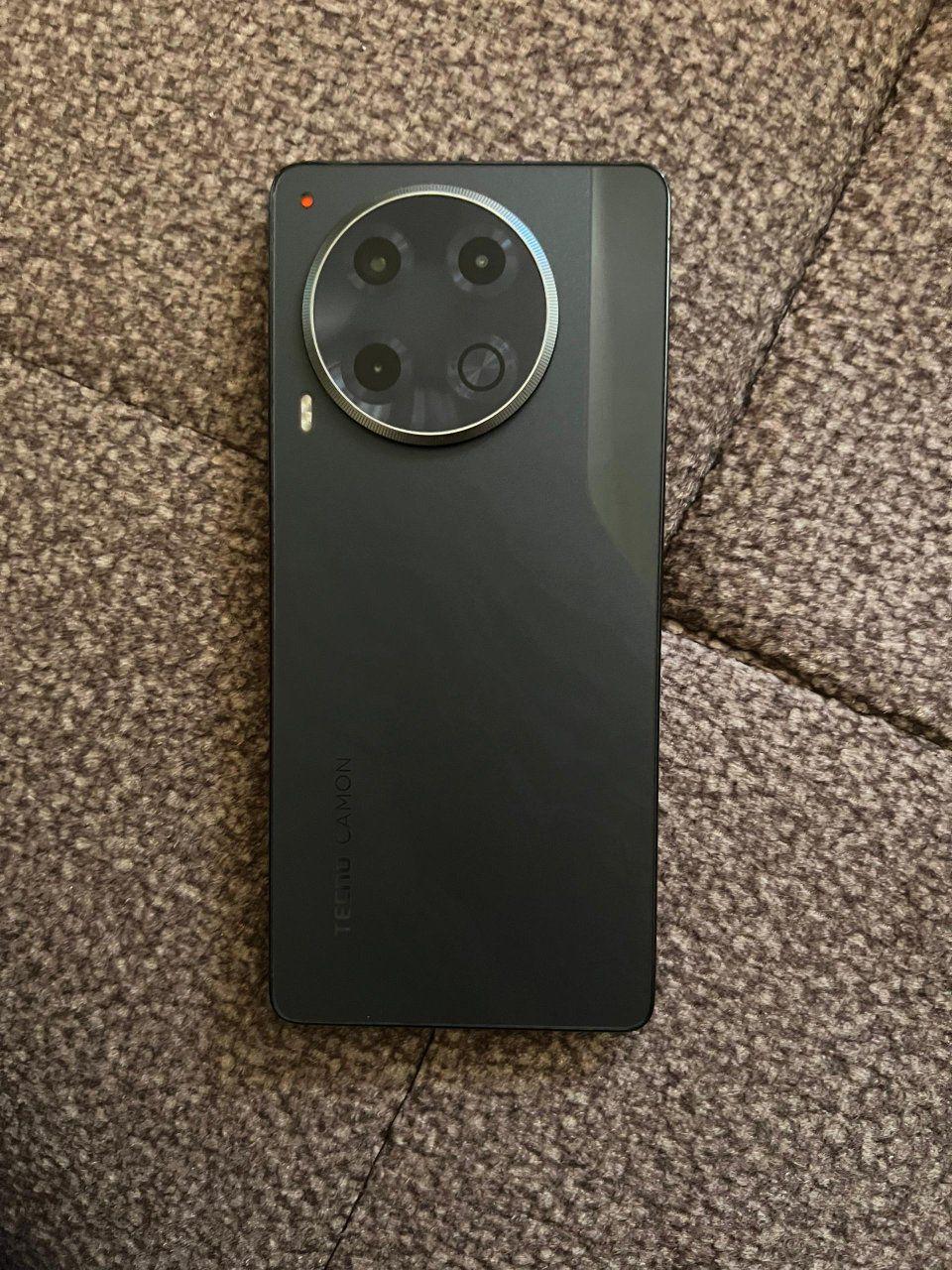 A picture of Camon 30