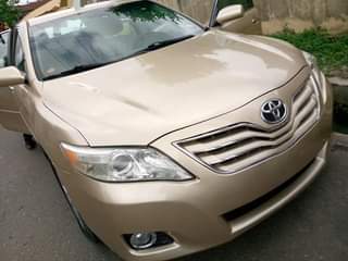 A picture of Toyota Camry 2011