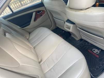 A picture of Toyota Camry 08