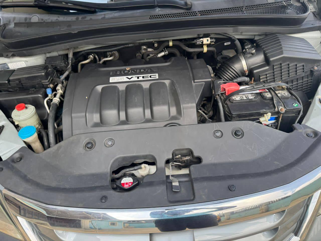 A picture of 2010 Honda odyssey