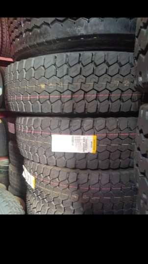 Trucks, T.