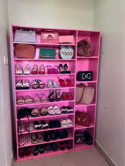 A picture of FURNITURE NZURI ZINAUZWA