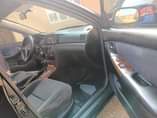 A picture of Toyota corolla 2004