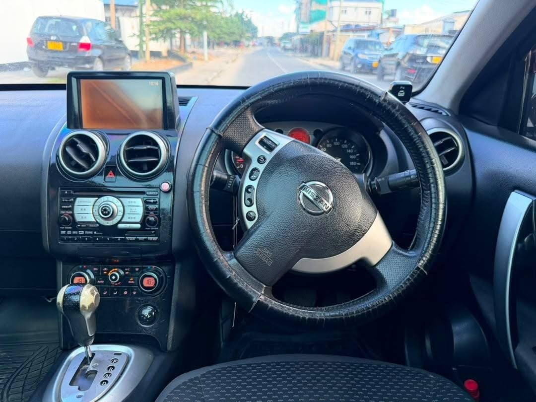 A picture of NISSAN DUALIS O682479781