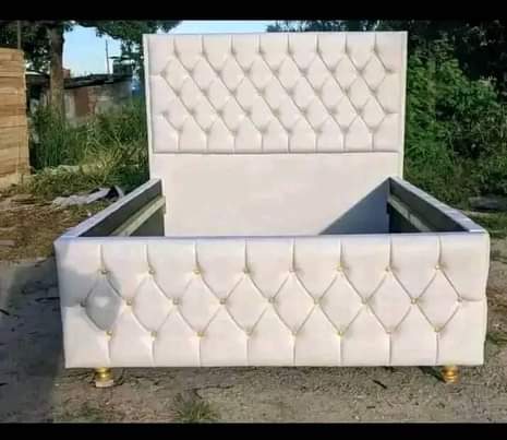 A picture of Bed sofa