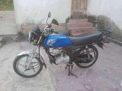 A picture of Tsh 1 400 000 tu piga 0758558004 full documents