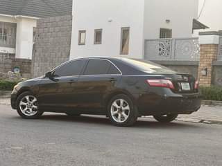 A picture of 2009 TOYOTA CAMRY LE