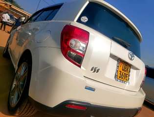 A picture of TOYOTA IST