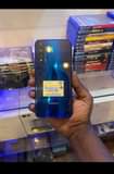A picture of Huawei honor 20