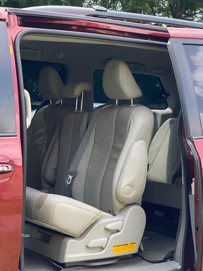 A picture of TOYOTA SIENNA XLE 2013