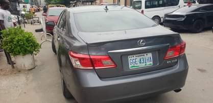 A picture of Lexus Es350 2012