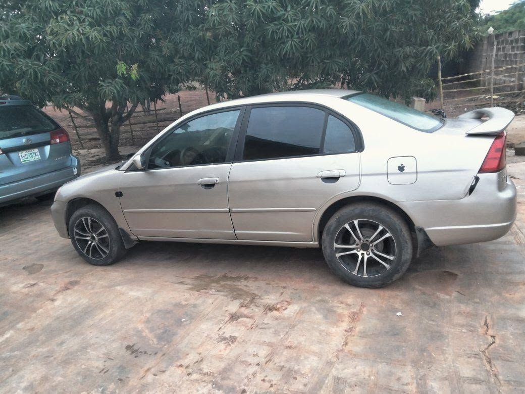 A picture of 2004 Honda civic