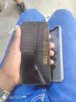A picture of Samsung A05 camera kali inakaa na chaji