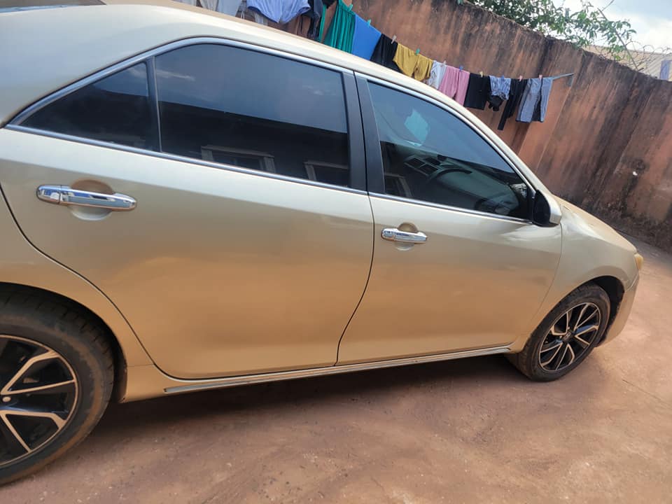 A picture of Toyota camry 2012