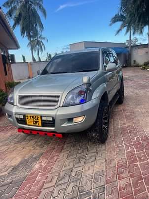 A picture of LAND CRUISER PRADO 120 FOR SALE