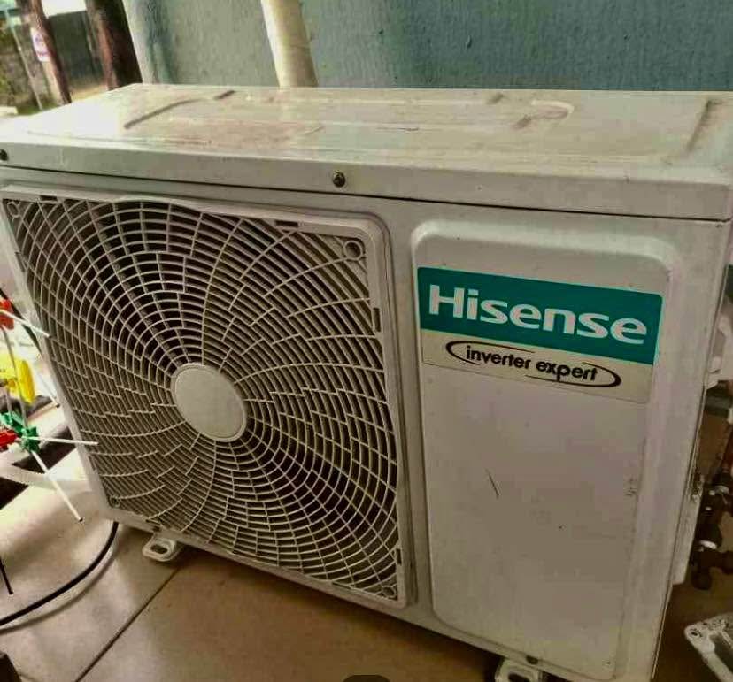 A picture of Hisense inverter ac