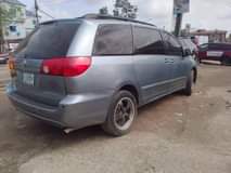 A picture of 2007 Toyota Sienna XLE AWD
