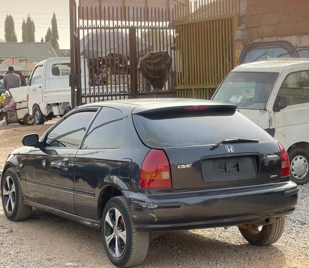 A picture of HONDA CIVIC