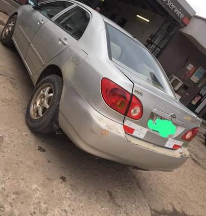 A picture of Sweet dealer market Available 2004 Toyota Corolla CE Engine Smoking