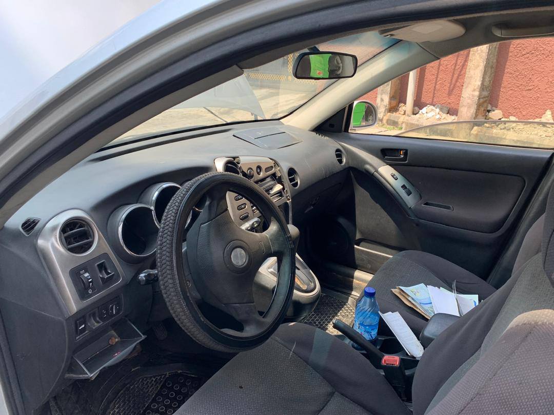A picture of Toyota matrix