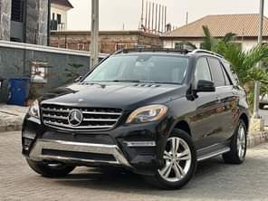 A picture of FOREIGN USE Mercedes Benz Ml350 Year 2015 Proximity ensors Accident