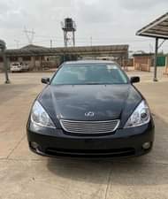 A picture of Lexus ES330 2006 First body nothing to fix Buy and