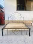 A picture of Kitanda 5 6 bei 160 000 tuu