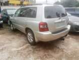 A picture of 2005 4 months use Toyota Highlander Highlander
