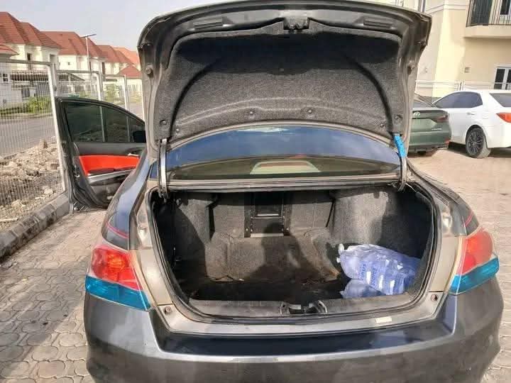 A picture of Dealers deal Honda Accord 2009 Engine 80 Gear 100 AC