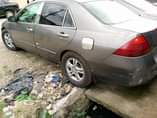 A picture of Honda Accord DC 06