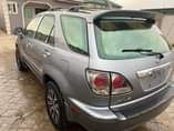 A picture of 2002 RX 300