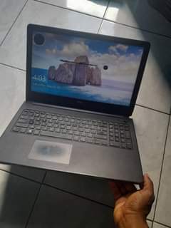classifieds/laptops
