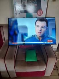 A picture of Smart plus android 43 inches with 8gb storage Call me