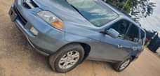A picture of Acura mdx 05