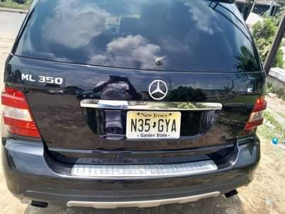 A picture of Ml350 2007 model