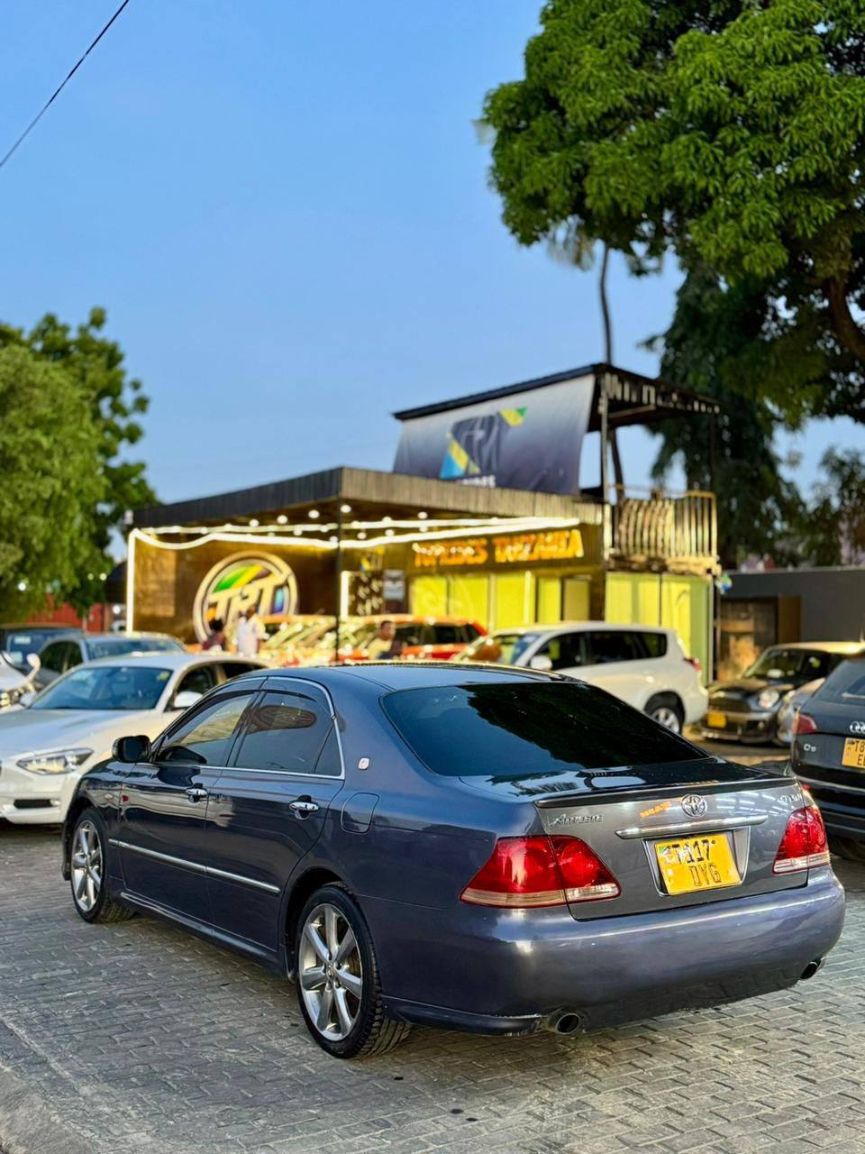 A picture of TOYOTA CROWN 0788167284
