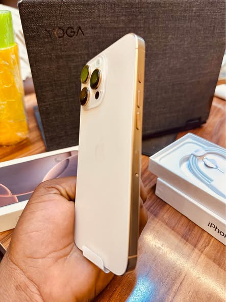 A picture of iPhone 16ProMax 256gb Used