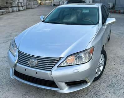 lexus