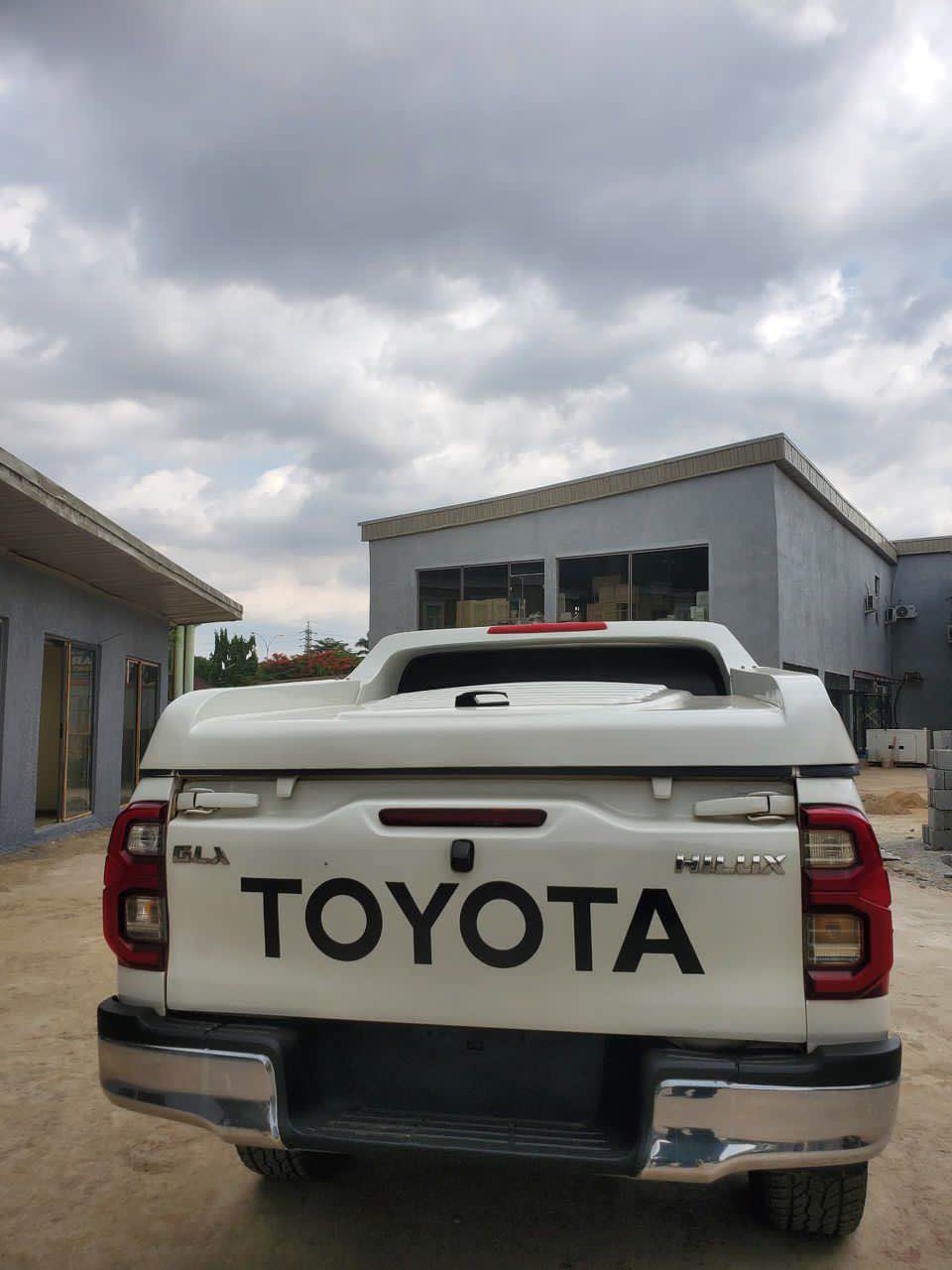 A picture of Brand new 2016 Toyota hilux Automatic transmission 45m Abj 09041218199