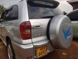 A picture of 2004 Toyota Rav4