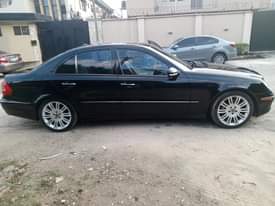 A picture of Tokunbo standard Mercedes Benz E350 2007
