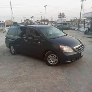 A picture of Honda odyssey 08069557848