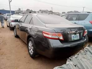 A picture of Slightly Used 2010 Toyota Camry LE Full Option With 4Plug