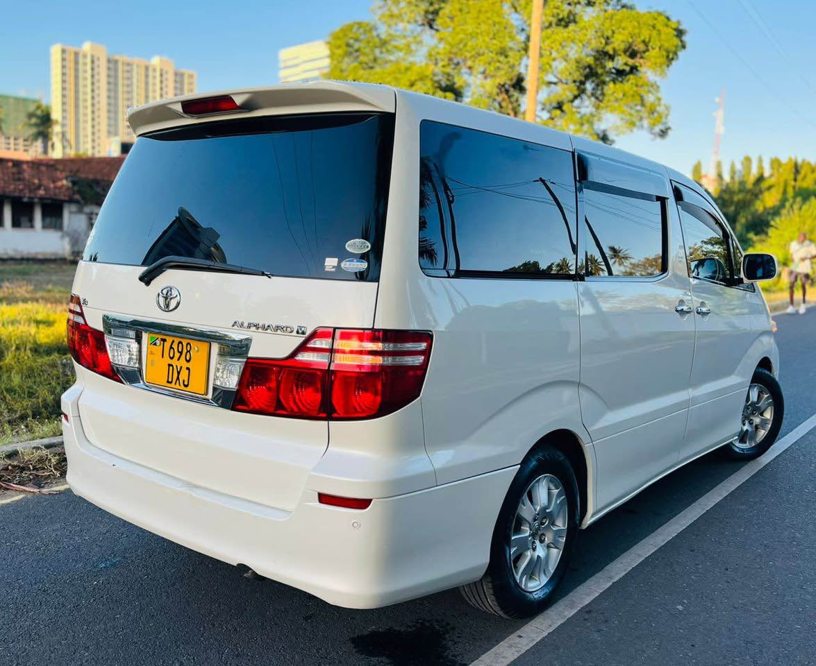 A picture of XTRAIL 0672210608