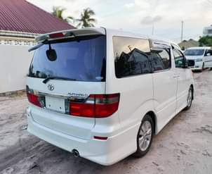 A picture of TOYOTA ALPHARD BEI...........22.5M