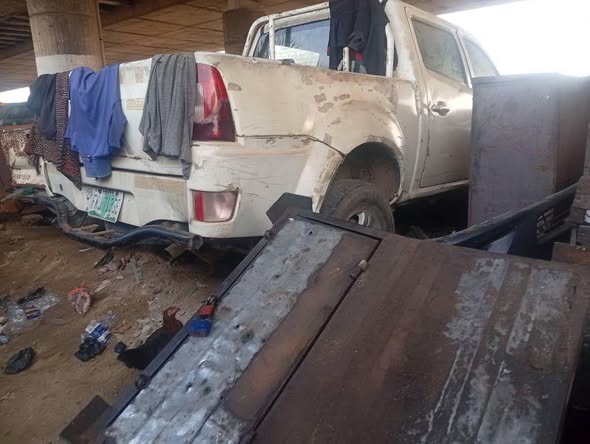 A picture of Tata pick up