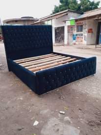 A picture of Nauza bed sofa 5 6 bei 160000 Location ubungo call