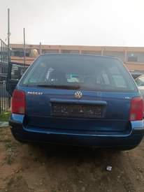 A picture of Volkswagen passat 2005