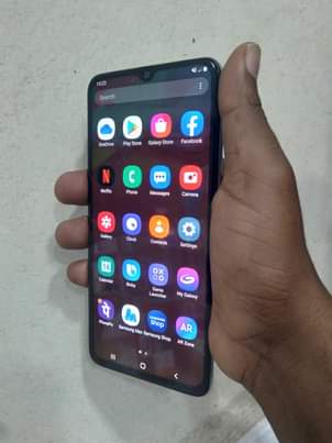 A picture of Samsung A70