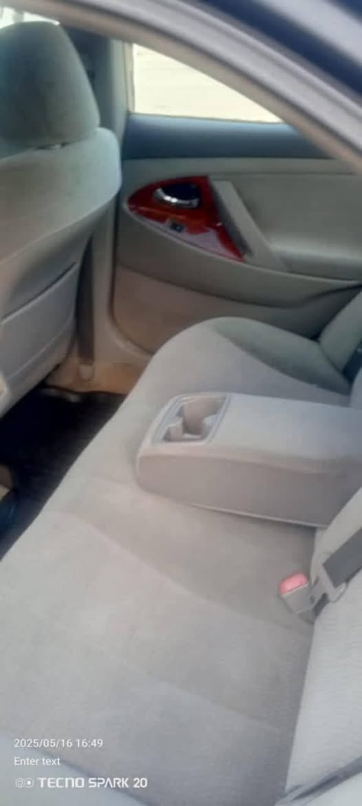 A picture of Toyota Camry spider 2010